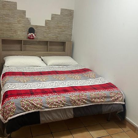 Le Suite Di Ginevra Наполи Екстериор снимка