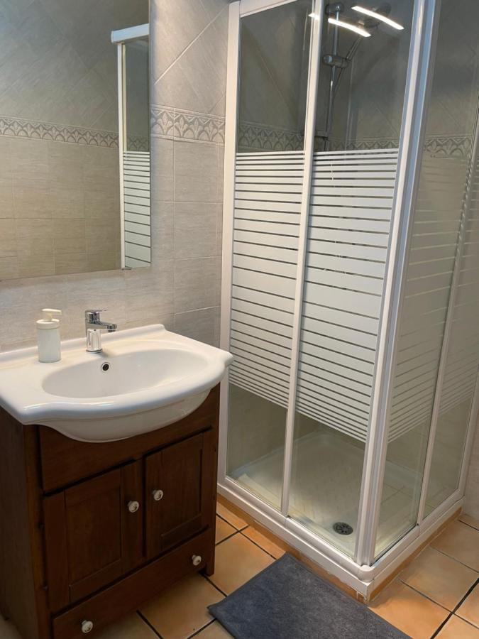 Le Suite Di Ginevra Наполи Екстериор снимка