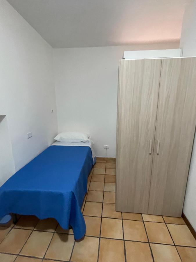 Le Suite Di Ginevra Наполи Екстериор снимка