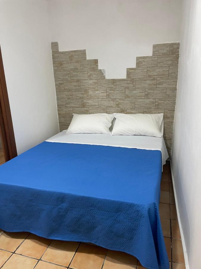 Le Suite Di Ginevra Наполи Екстериор снимка