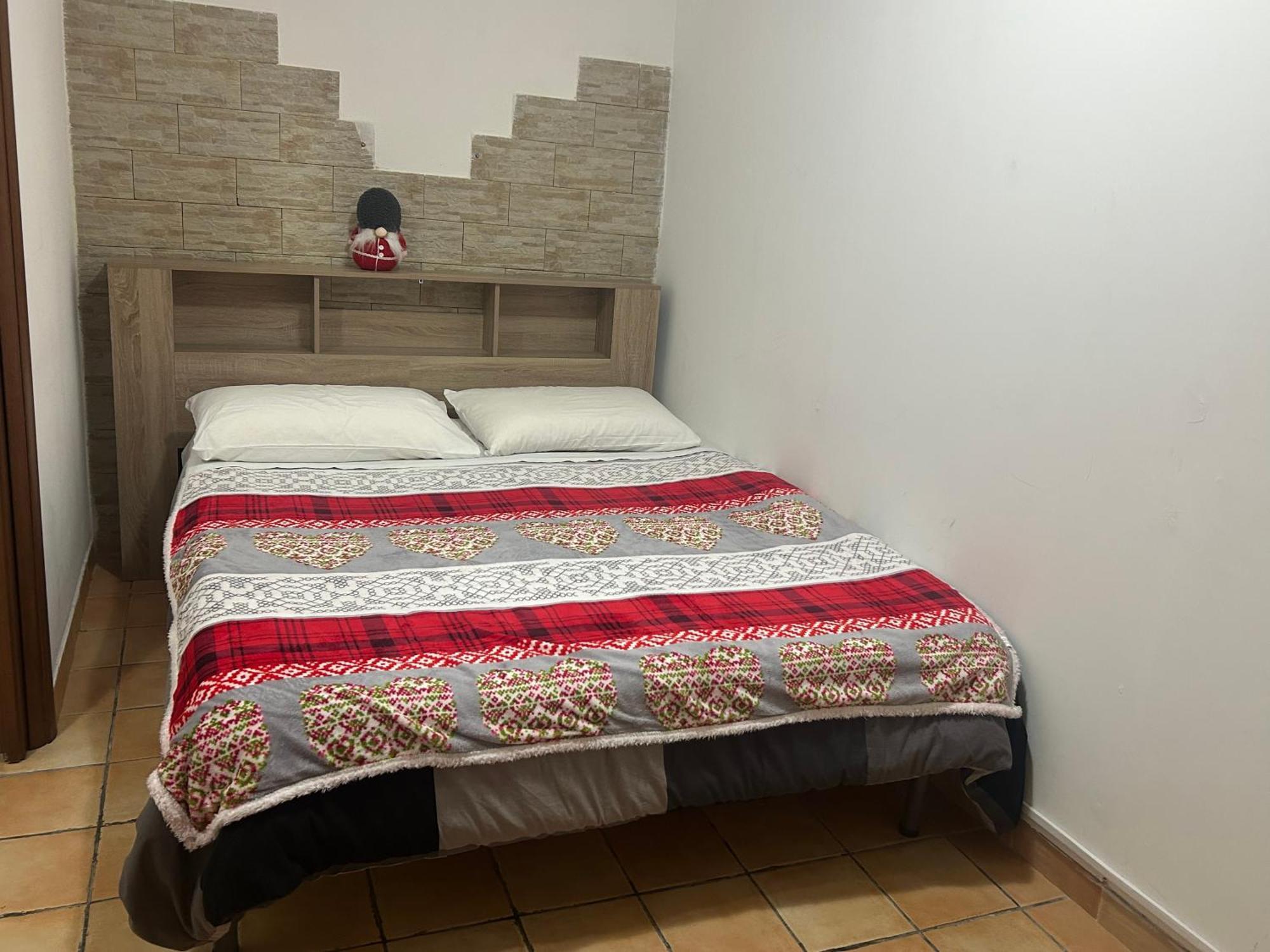 Le Suite Di Ginevra Наполи Екстериор снимка