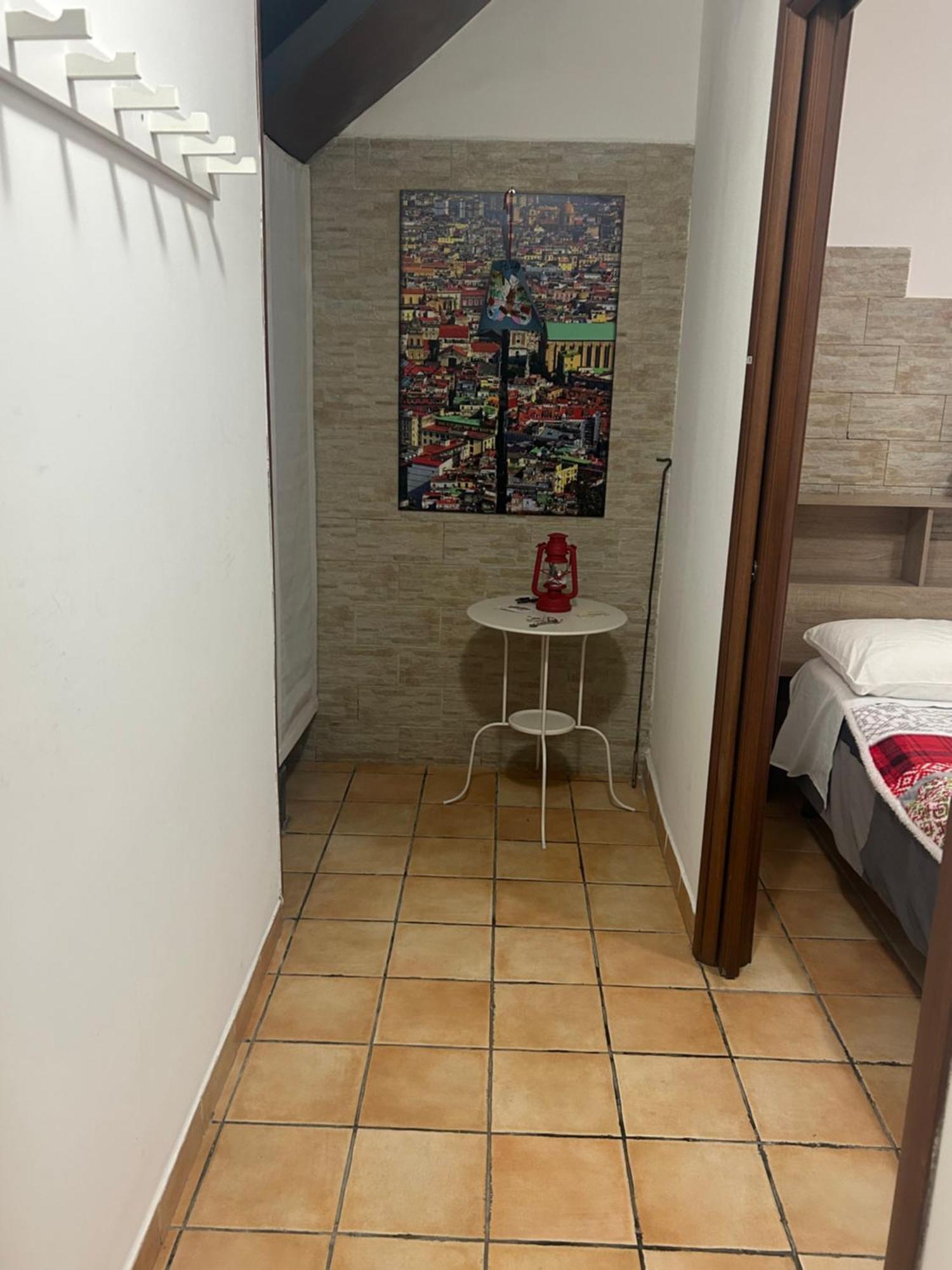 Le Suite Di Ginevra Наполи Екстериор снимка
